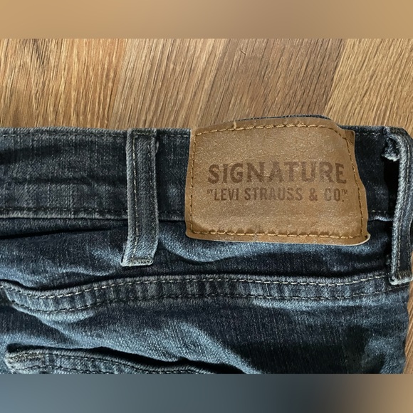 Mens Levis Jeans - straight slim fit - dark wash - Picture 4 of 4